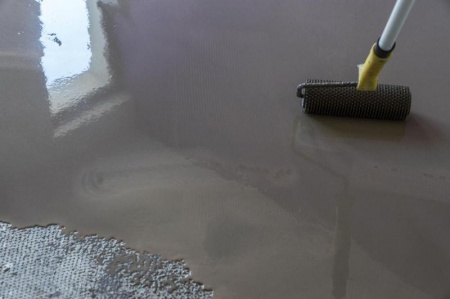 Comment r&eacute;ussir la pose de chape &agrave; Cernay pour un sol parfait ?